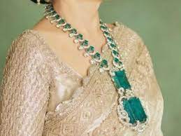 The Extravagant Diamond and Emerald Necklace of Nita Ambani